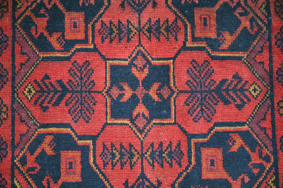 Khal Mohammadi Afghan Rug – Garnet Emblem