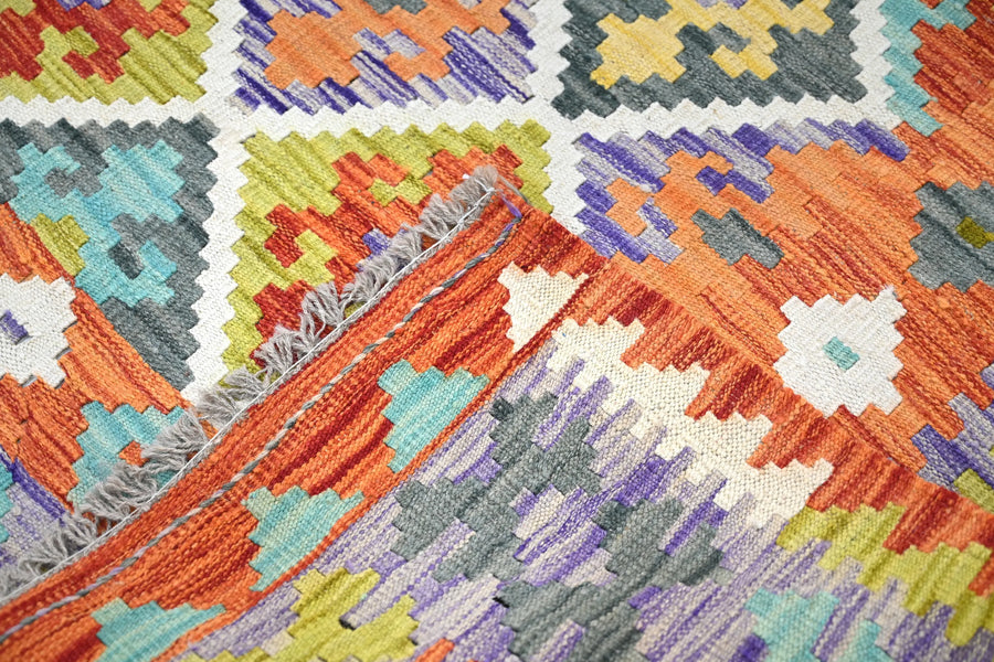 Kilim Afghan Rug – Earthy Diamond