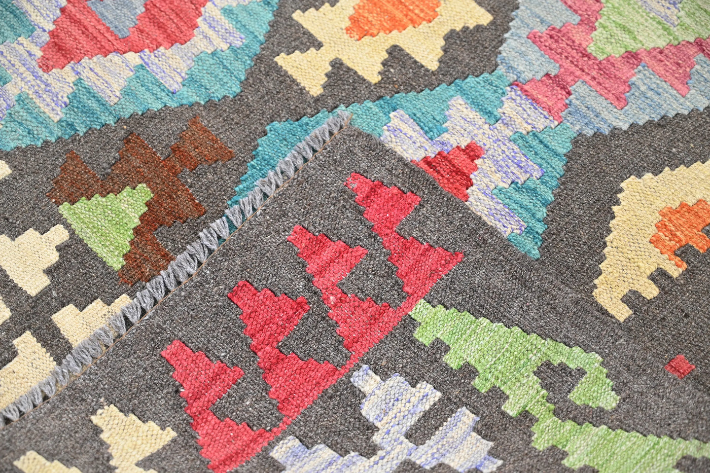 Maimana Kilim Afghan Rug – Charcoal Diamond