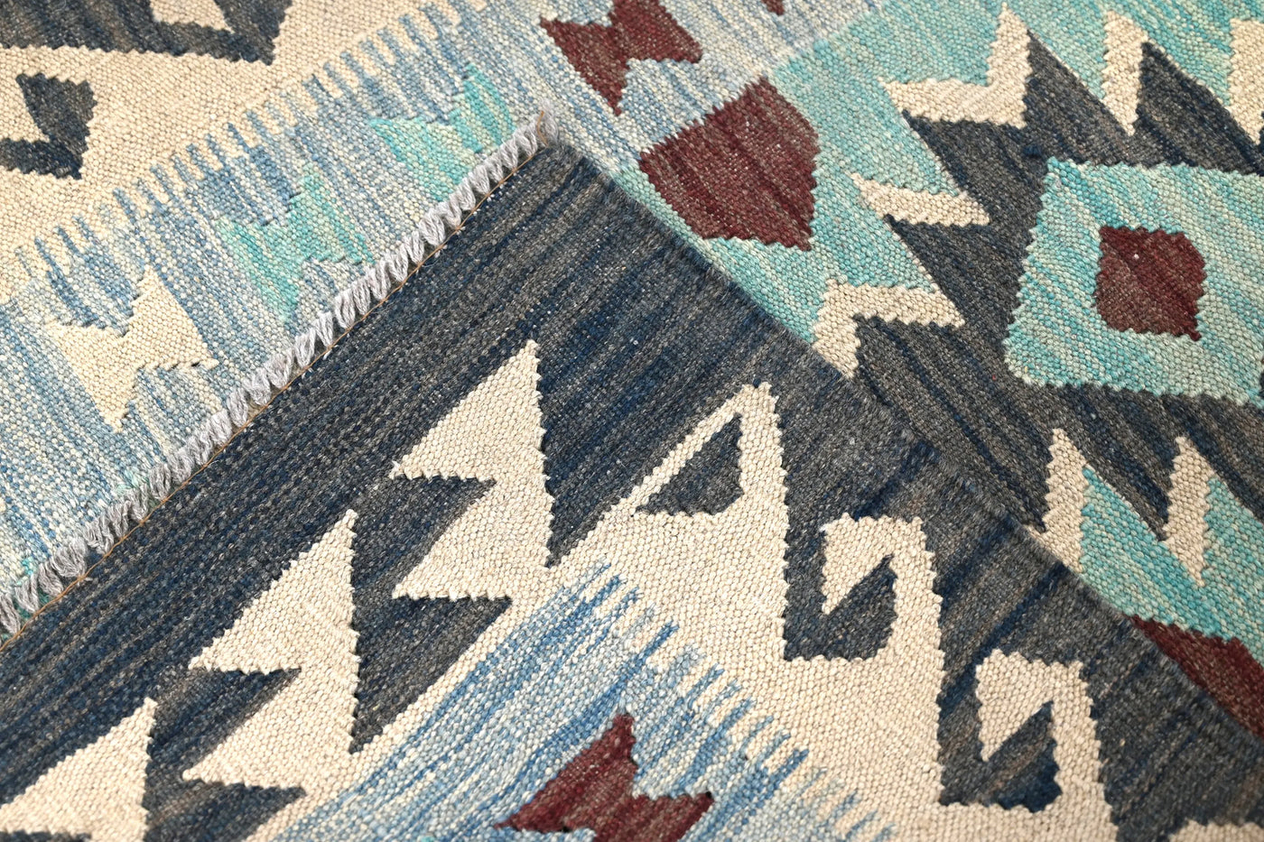 Maimana Kilim Afghan Runner Rug – Pewter Pinnacle