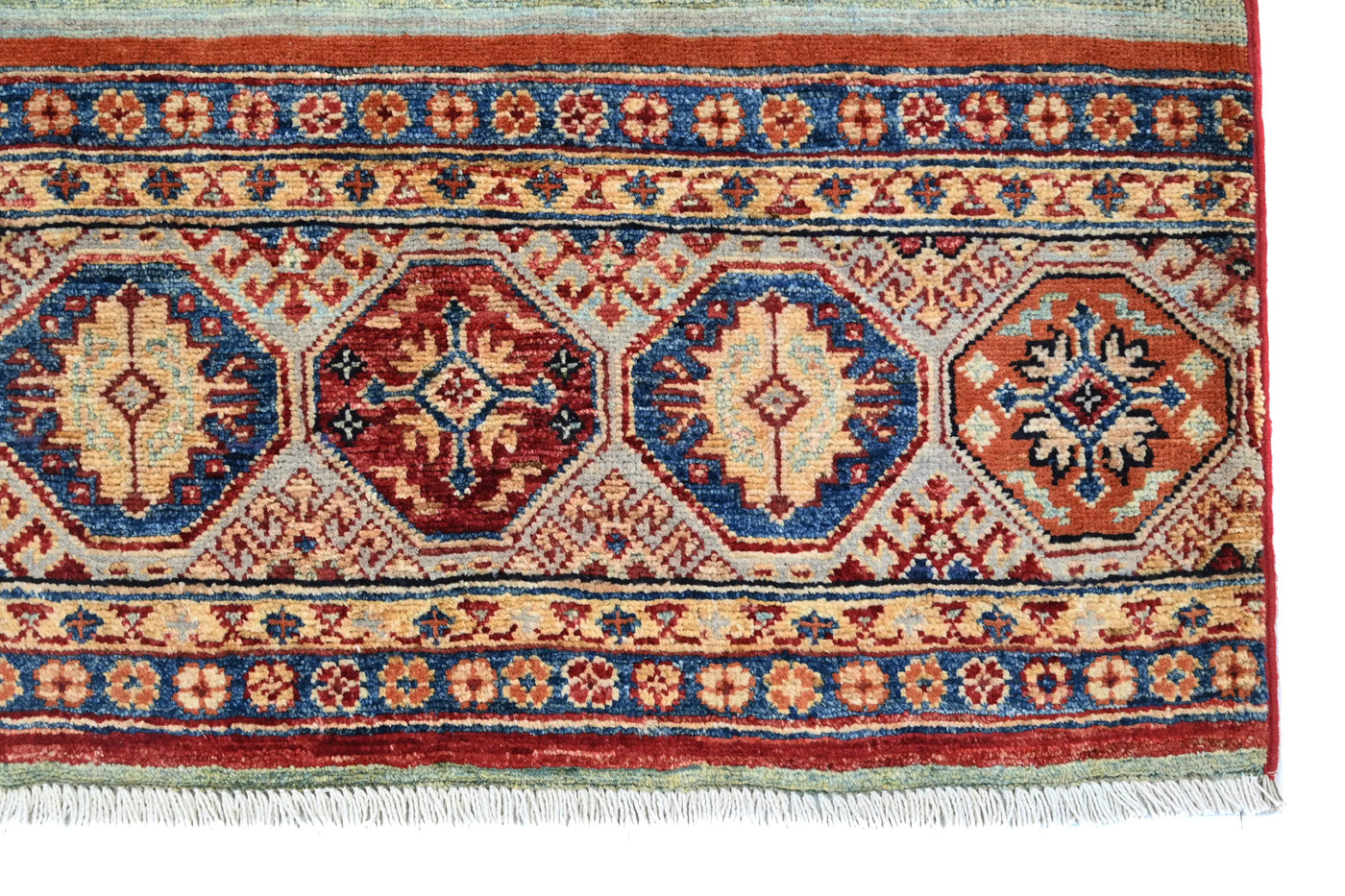Khorjin Afghan Rug – Crimson Horizon