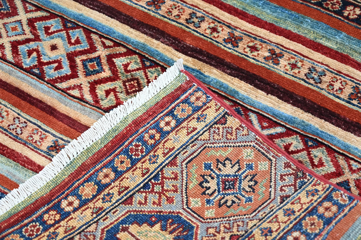 Khorjin Afghan Rug – Crimson Horizon