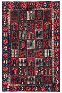 Vintage Bakhtiari Persian Rug – Crimson Khesti