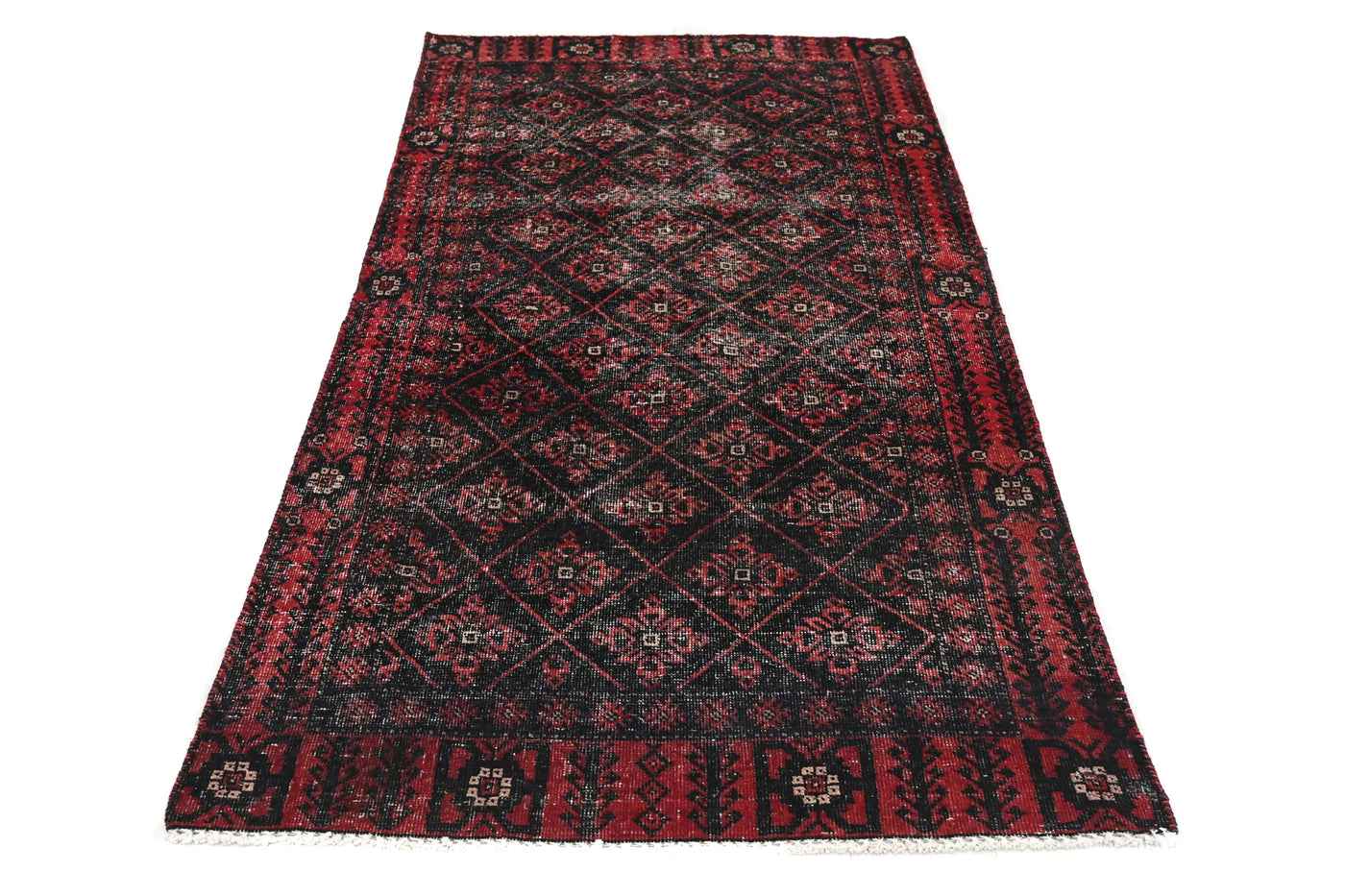 Vintage Baluchi Rug – Crimson Lattice