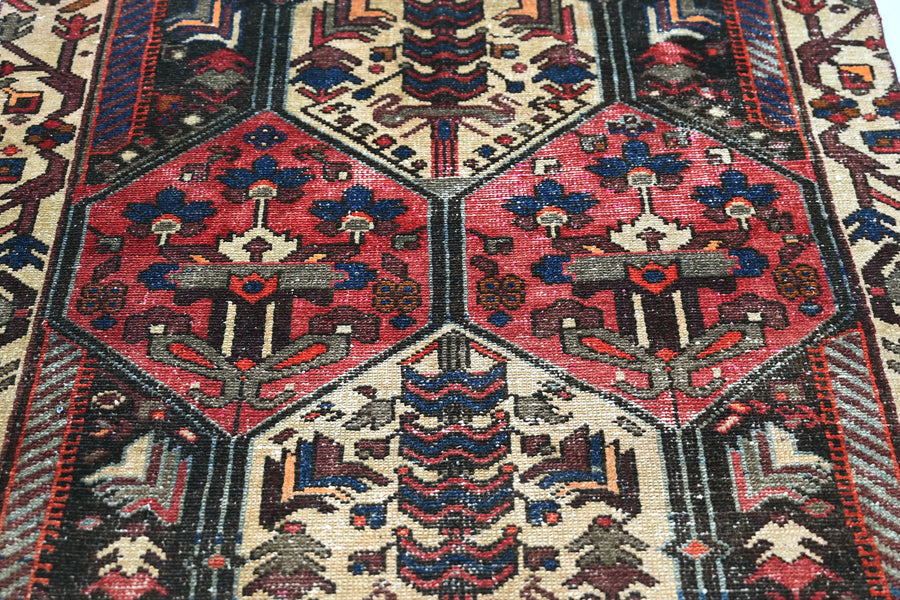 Vintage Bakhtiari Rug – Crimson Oasis