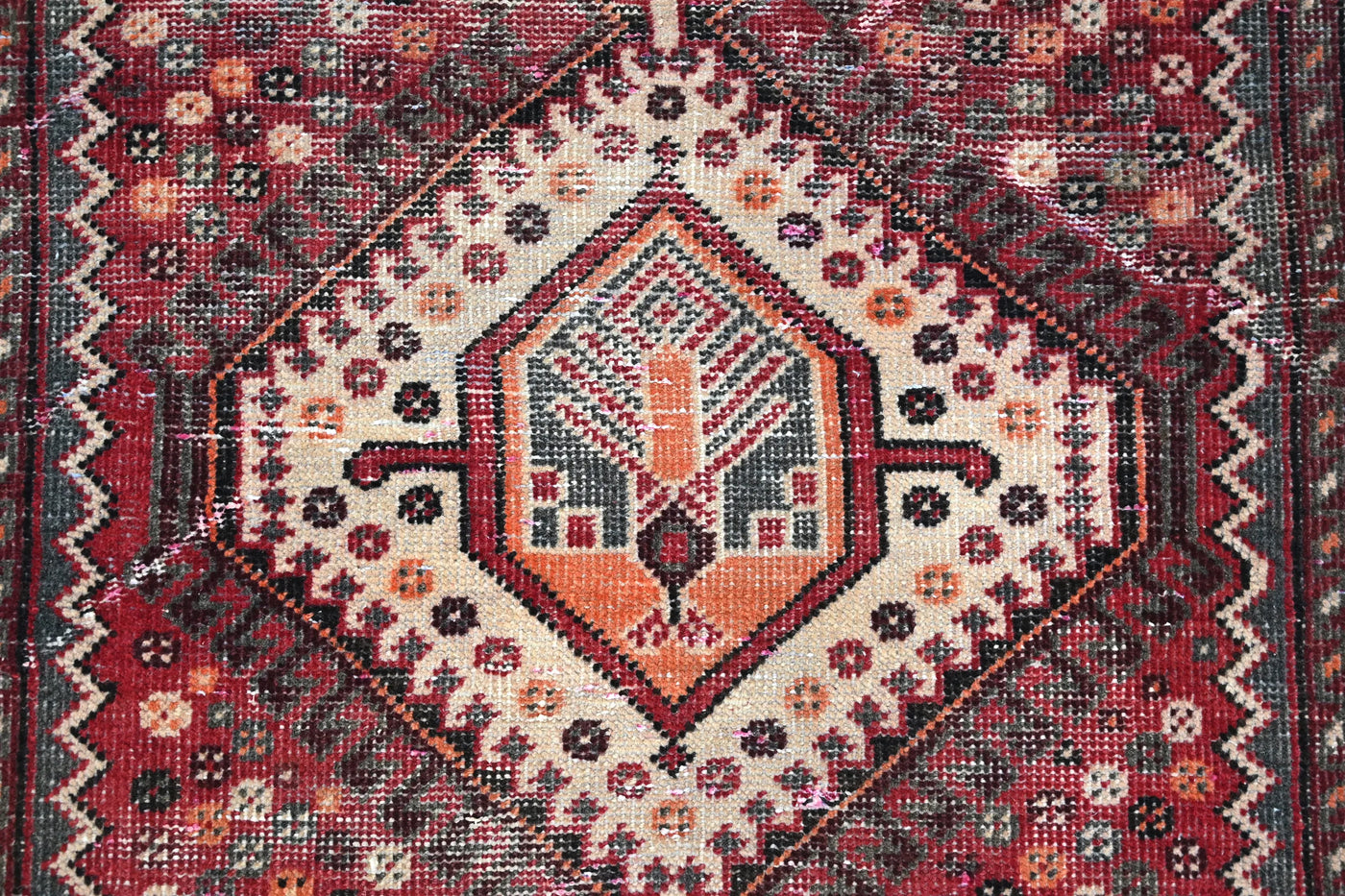 Vintage Shiraz Runner – Terracotta Diamond