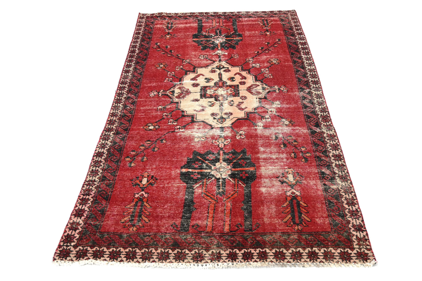 Vintage Lori Rug – Scarlet Medallion