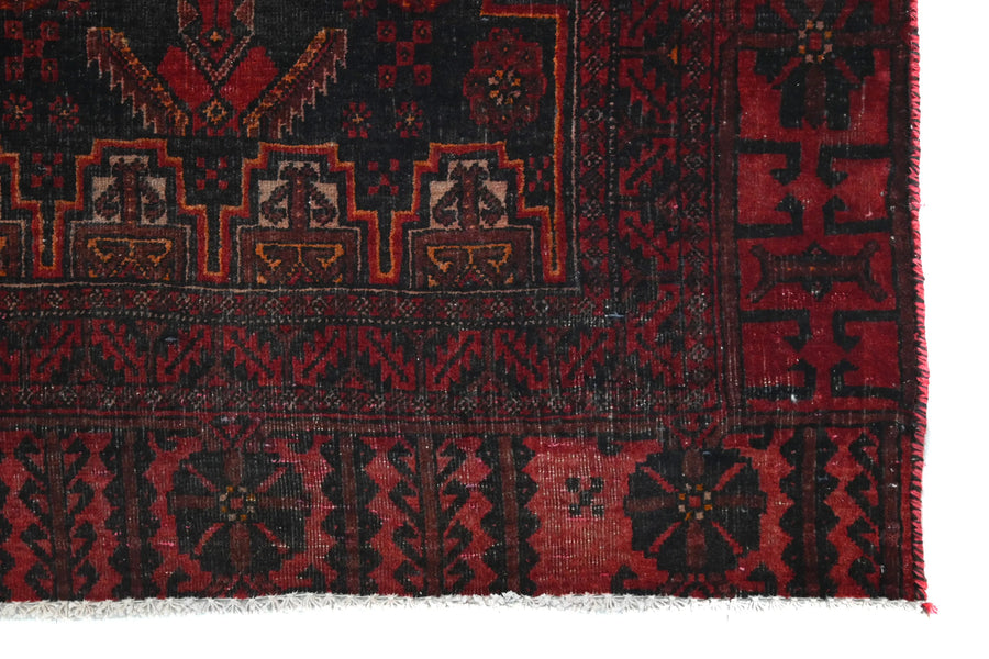 Vintage Baluchi Rug – Mahogany Lattice