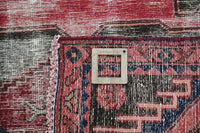 Vintage Shiraz Rug – Crimson Citadel