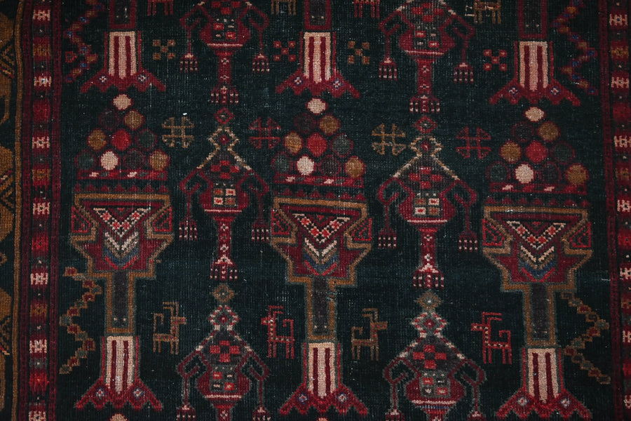Vintage Baluchi Runner – Obsidian Obelisk