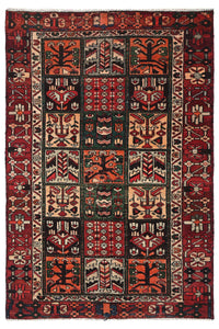 Vintage Bakhtiari Rug – Emerald Khesti