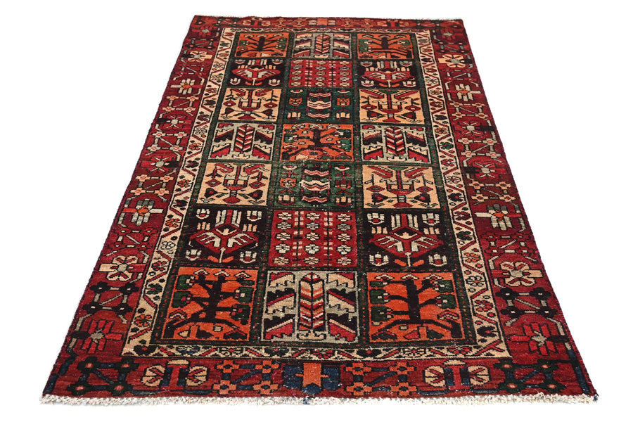 Vintage Bakhtiari Rug – Emerald Khesti