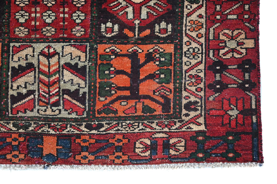 Vintage Bakhtiari Rug – Emerald Khesti