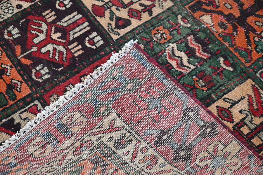 Vintage Bakhtiari Rug – Emerald Khesti