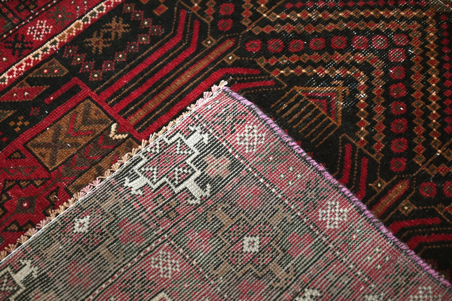 Vintage Baluchi Runner – Ochre Minaret