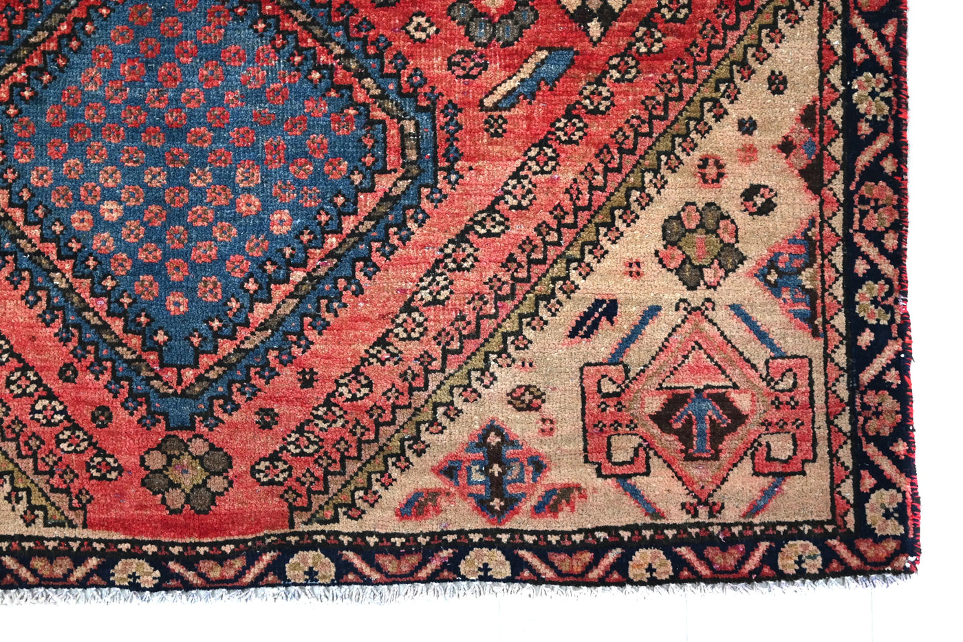 Vintage Shiraz Rug – Indigo Lozenge