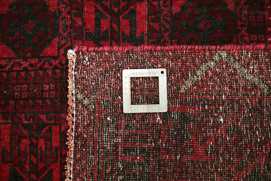 Vintage Baluchi Rug – Garnet Compartment