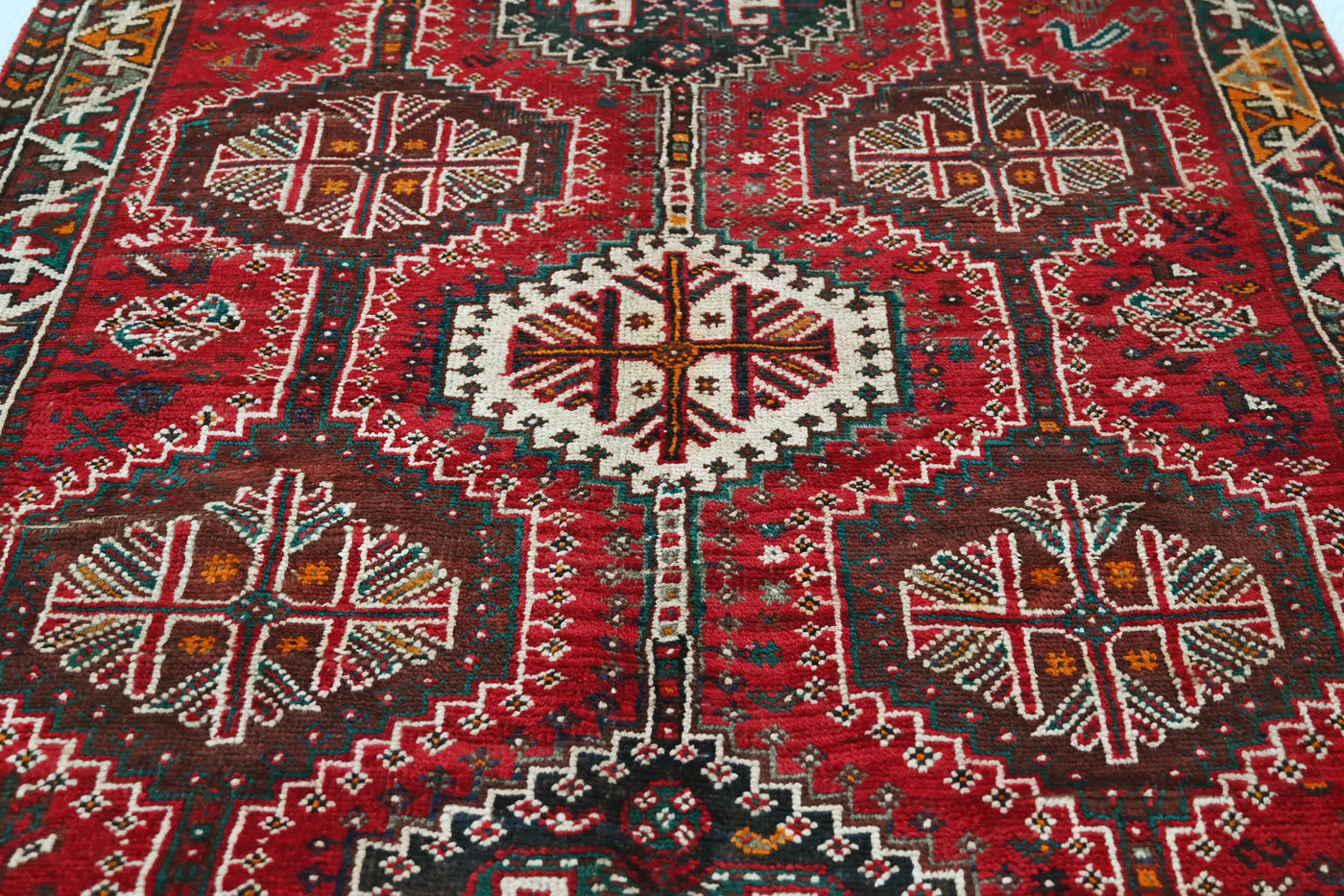 Vintage Shiraz Rug – Ruby Constellation