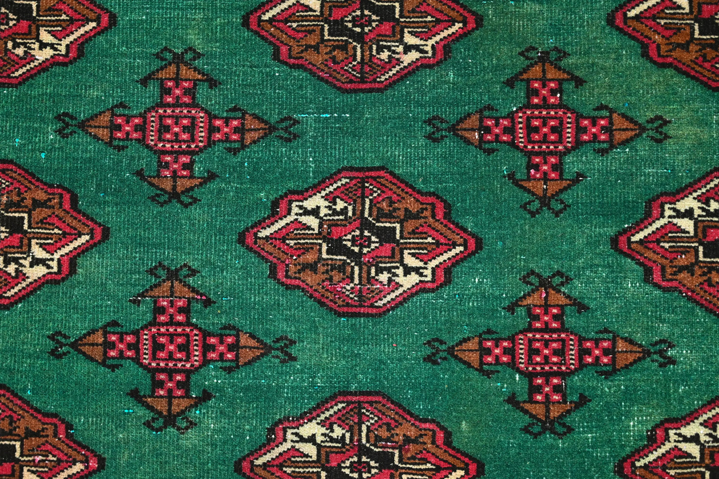 Vintage Turkmen Rug – Malachite Mosaic
