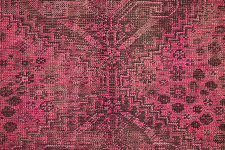Vintage Shiraz Rug – Plum Pinnacle