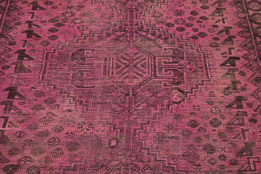 Vintage Shiraz Rug – Plum Pinnacle