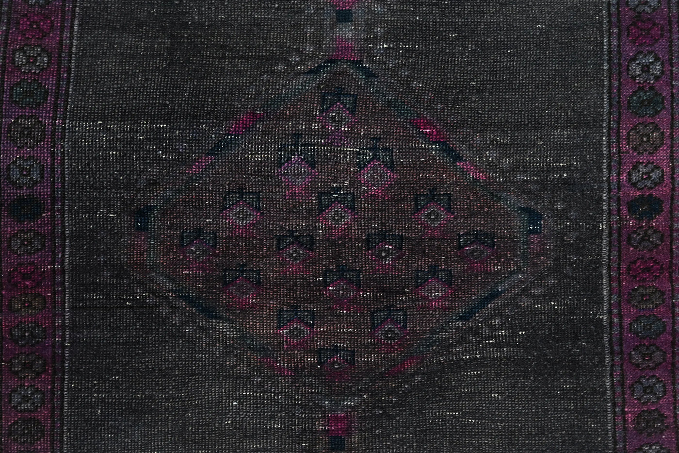 Vintage Shiraz Runner – Amethyst Nebula