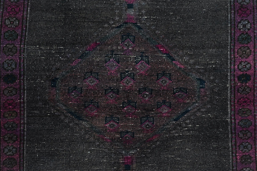 Vintage Shiraz Runner – Amethyst Nebula