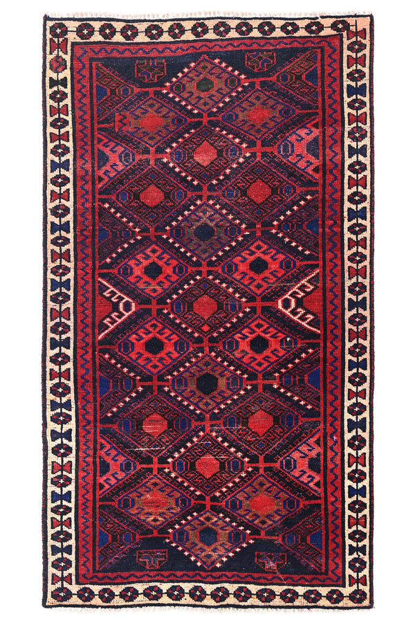Vintage Shiraz Rug – Ruby Diamond
