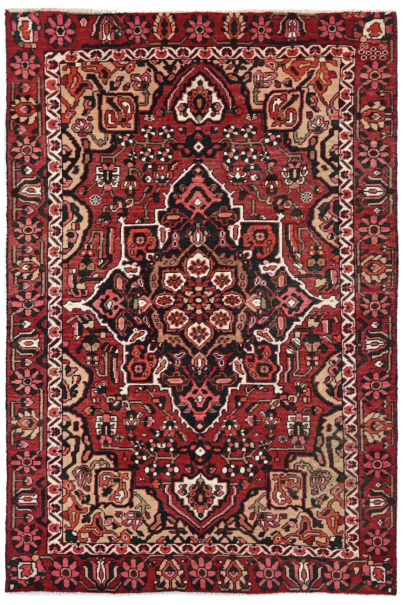 Vintage Shiraz Rug – Crimson Medallion