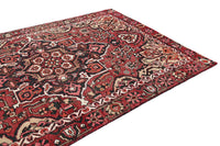 Vintage Shiraz Rug – Crimson Medallion