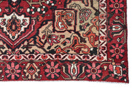 Vintage Shiraz Rug – Crimson Medallion