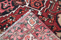 Vintage Shiraz Rug – Crimson Medallion