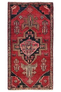 Vintage Hamadan Rug – Scarlet Bastion