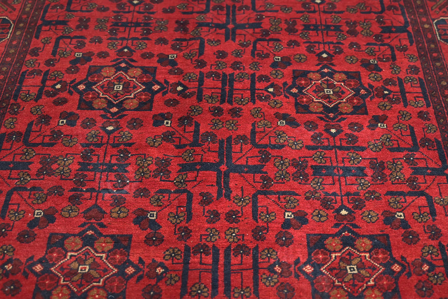 Khal Mohammadi Afghan Rug – Ruby Medallion