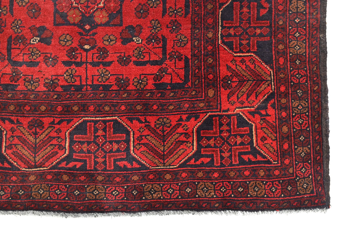 Khal Mohammadi Afghan Rug – Ruby Medallion