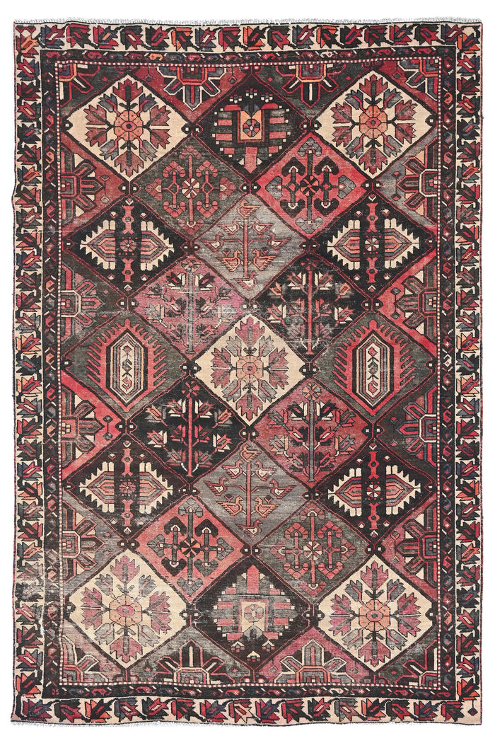 Vintage Bakhtiari Rug – Diamond Garden