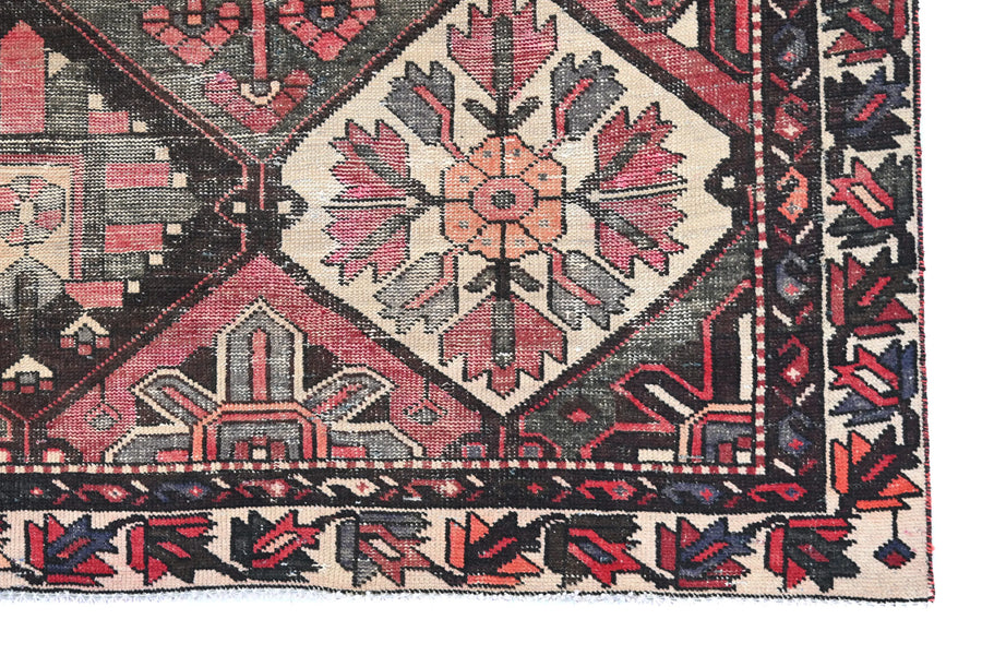 Vintage Bakhtiari Rug – Diamond Garden