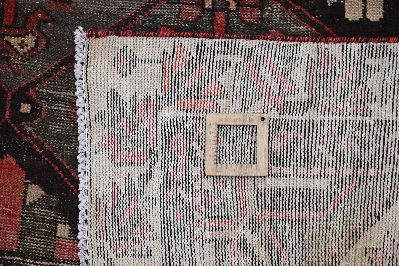 Vintage Bakhtiari Rug – Diamond Garden